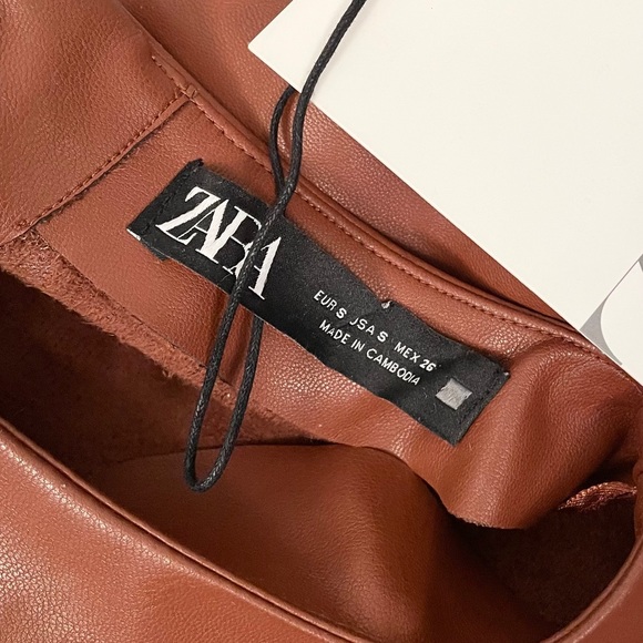 Zara Contrasting Vegan Leather Pleated Dress - Picture 5 of 8